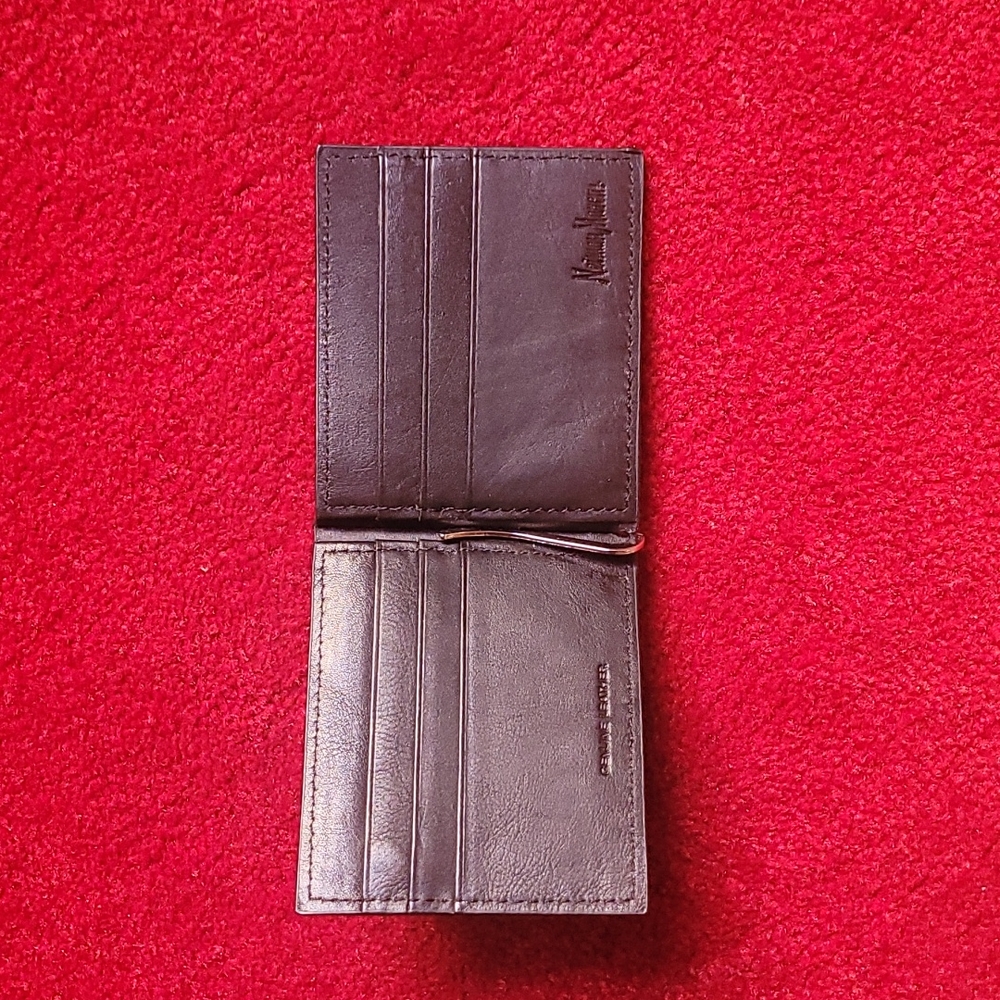 Brand New Neiman Marcus, Men's Leather Cardholder With Money Clip
